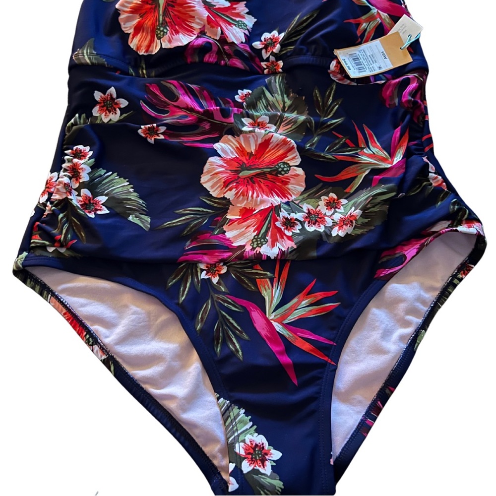 Kona Sol one piece floral swimwear Size 16W.